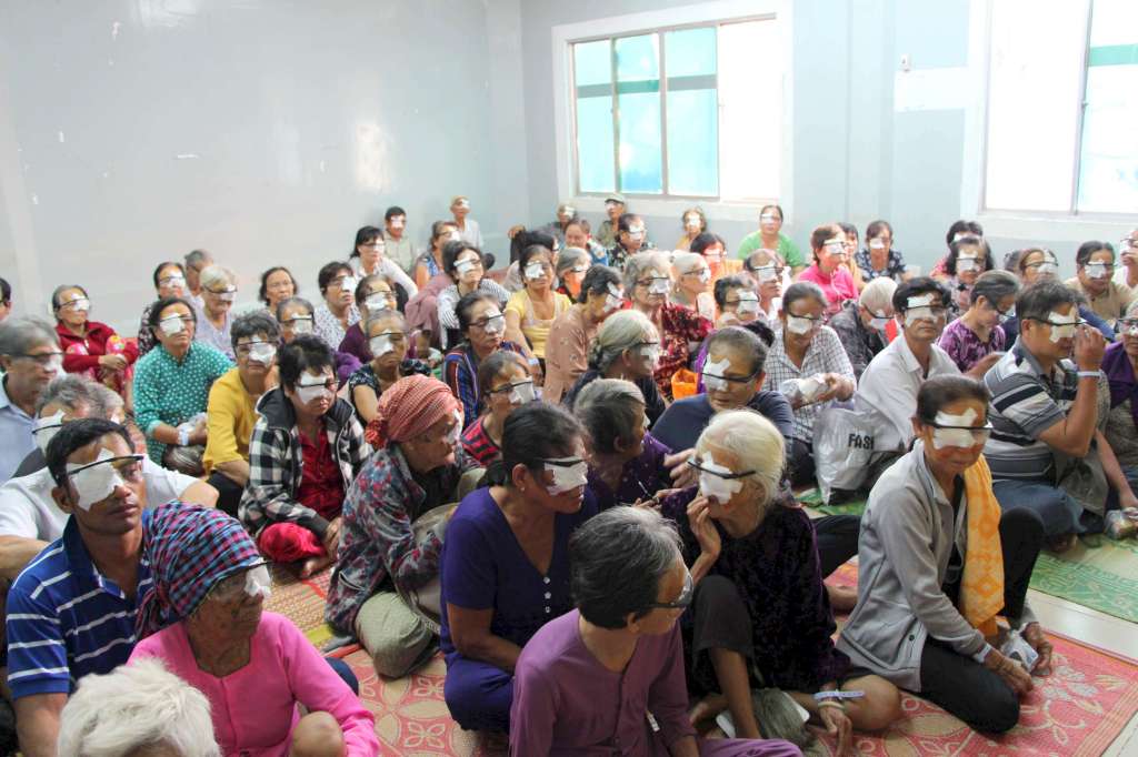 Charity Program “bringing Light To The Poor”