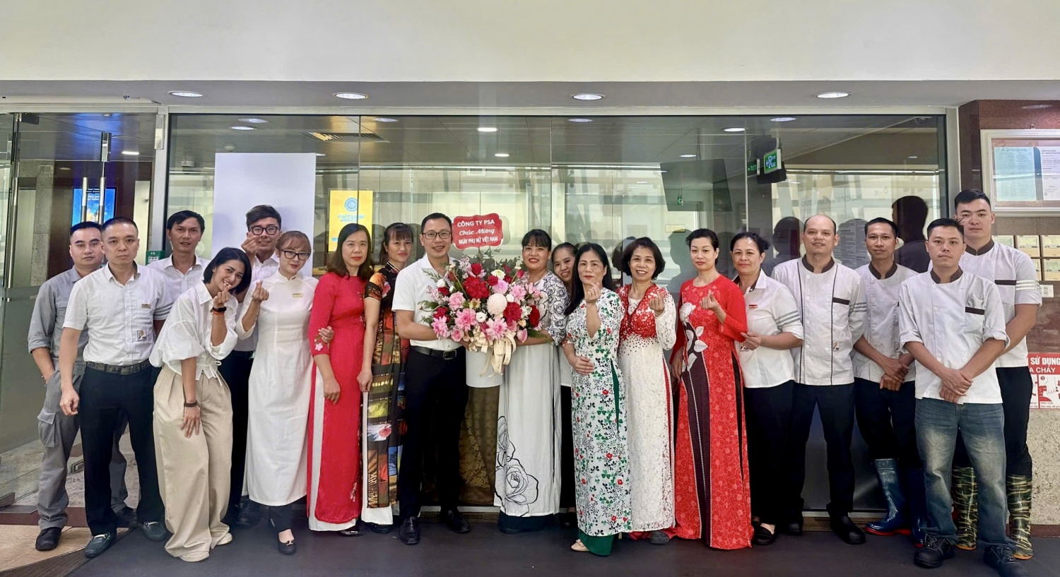 The Colors Of October 20 At Petrosetco And Its Member Units